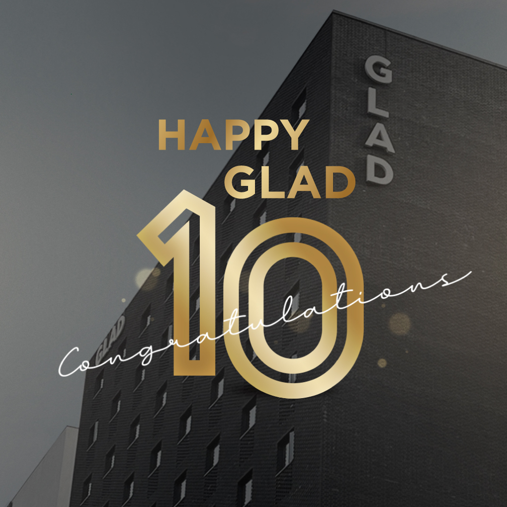 HAPPY GLAD 10 